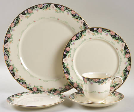 Prairie Blossoms 40 Piece Estate Set