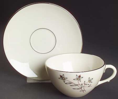 Princess Oversized Cup & Saucer Set