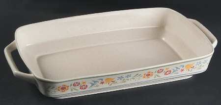 Quakertown 13"  Rectangular Baker