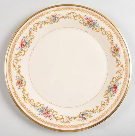 Queen's Garden Dinner Plate