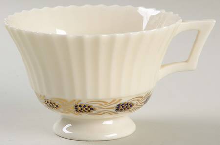 R380b Footed Cup