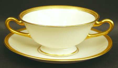R4 Footed Cream Soup Bowl & Saucer Set