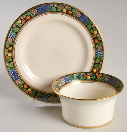 R6 Ramekin & Saucer Set