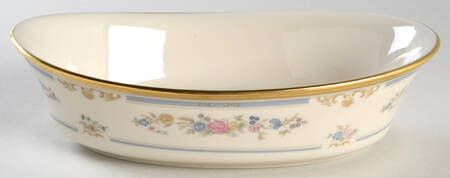 Raleigh 8" Oval Vegetable Bowl