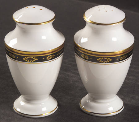 Regency Black Salt & Pepper Set
