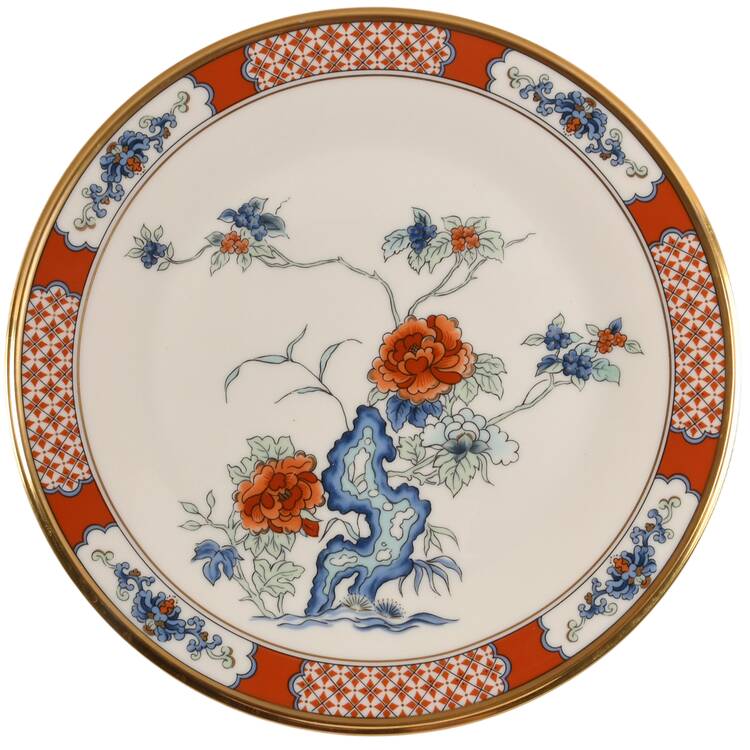 Red Lacquer Dinner Plate