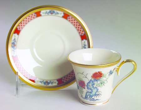 Red Lacquer Footed Demitasse Cup & Saucer Set