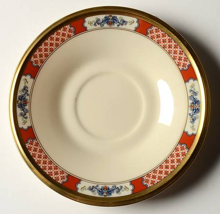 Red Lacquer Saucer