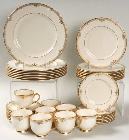 Republic 40 Piece Set