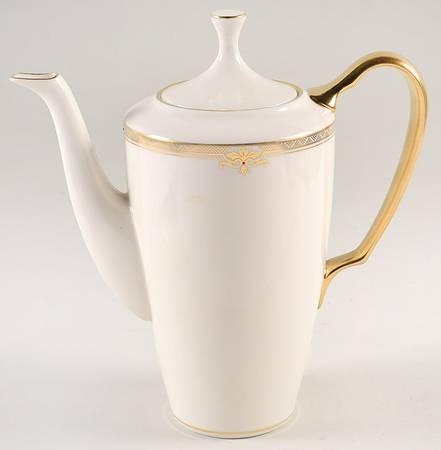 Republic Coffee Pot & Lid by Lenox