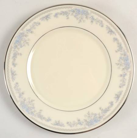 Reverie (Platinum Trim) Salad Plate