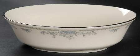 Reverie (Platinum Trim) 9" Oval Vegetable Bowl