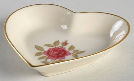 Rhodora Heart Shaped Dish