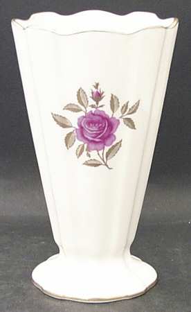 Rhodora 7" Vase