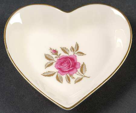 Rhodora Heart Shaped Dish