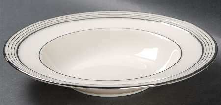 Rhythm White Rim Soup Bowl