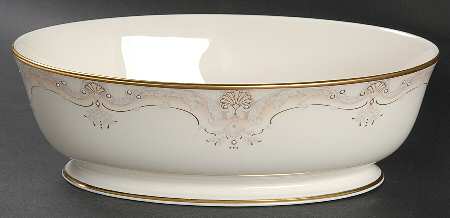 Richelieu Court 9" Oval Vegetable Bowl