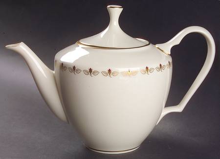 Romance Teapot & Lid