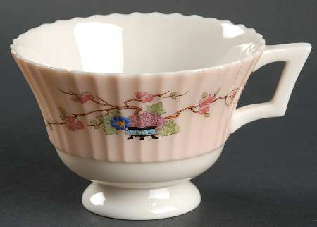 Romance Footed Cup
