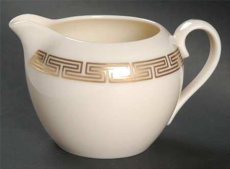 Rondelle Creamer
