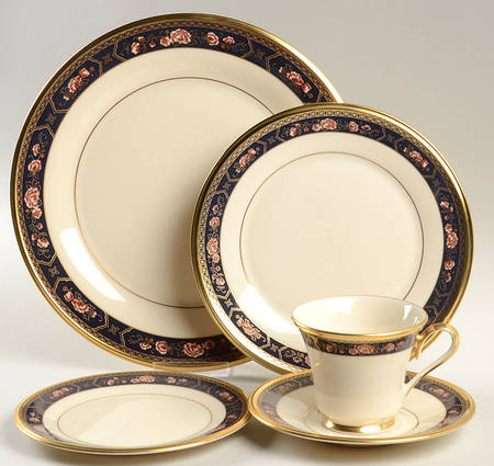 Royal Peony 5 Piece Place Setting by Lenox