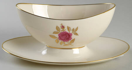 Roselyn Gravy Boat with Attached Underplate