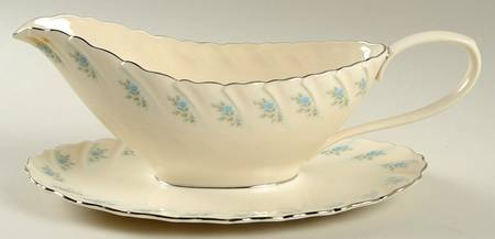 Rosedale Gravy Boat with Attached Underplate