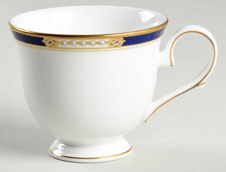 Royal Treasure Footed Cup