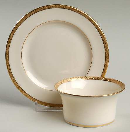 S62 Ramekin & Saucer Set
