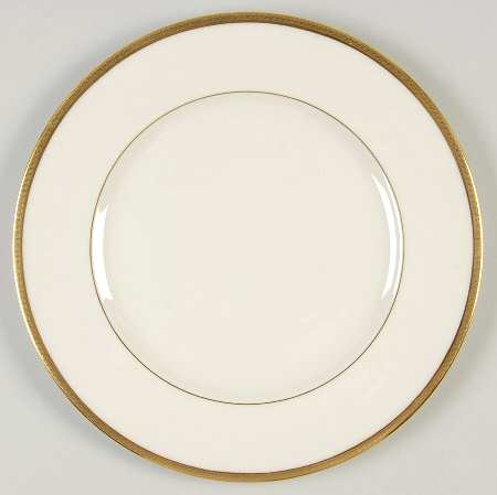 S62 Luncheon Plate