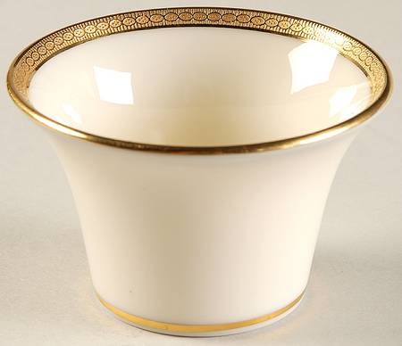 S62 Oyster Cocktail Sauce Cup