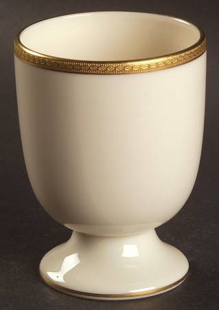 S62 Single Egg Cup