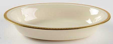 S8 9" Oval Vegetable Bowl