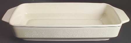 Silhouette 15" Rectangular Baker