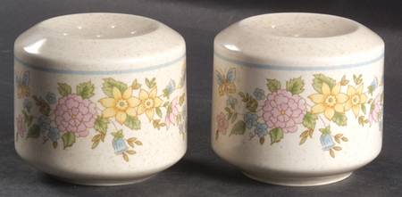 Sketchbook Salt & Pepper Set by Lenox