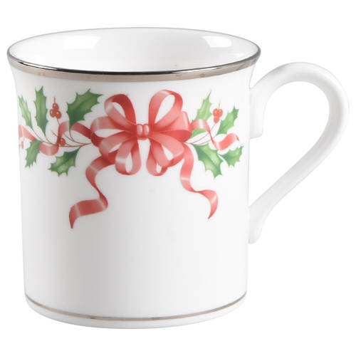 Snow Holly Platinum Mug