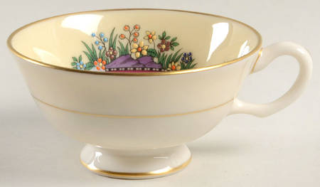Southern Gardens Footed Cup