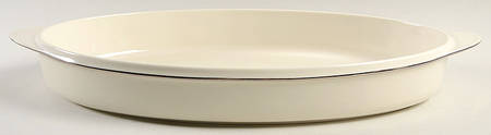 Solitaire 16" Oval Baker