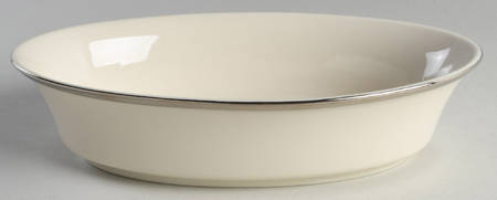 Solitaire 10" Oval Vegetable Bowl