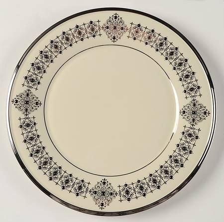 Solitaire Accent Luncheon Plate