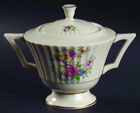 Sonnet Sugar Bowl & Lid
