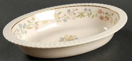 Spring Bouquet 9" Oval Vegetable Bowl