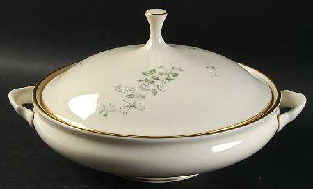 Summer Breeze Round Covered Vegetable