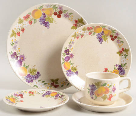 Summer Harvest 40 Piece Estate Set