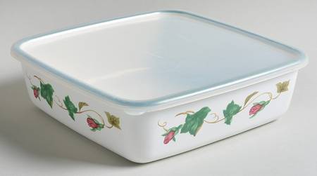 Summer Terrace 8" Metal Square Baker W/Plastic Lid