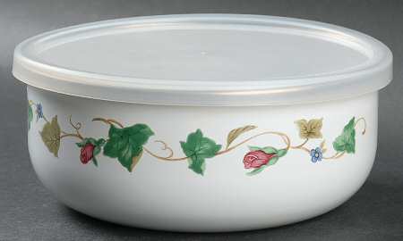 Summer Terrace 7" Metal Bowl & Plastic Lid