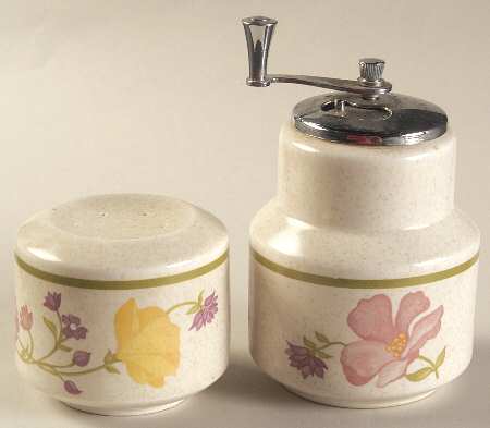 Summer Wind Salt Shaker & Pepper Mill Set