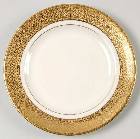 T4 Bread & Butter Plate by Lenox