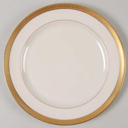 T6 Luncheon Plate