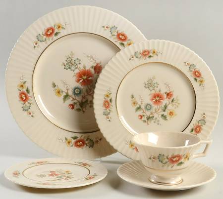 Temple Blossom 5 Piece Place Setting